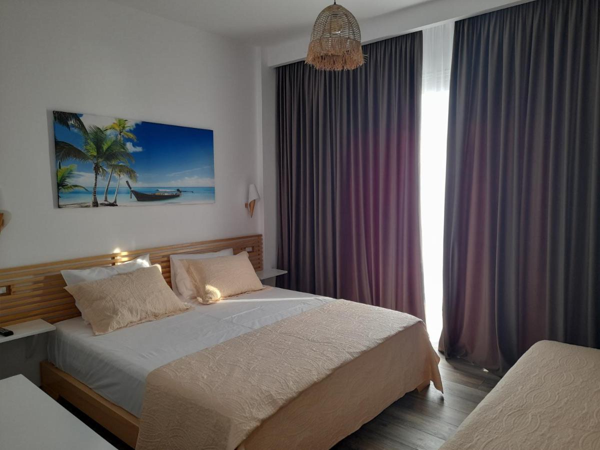 Anxhelos Hotel Himarë Extérieur photo