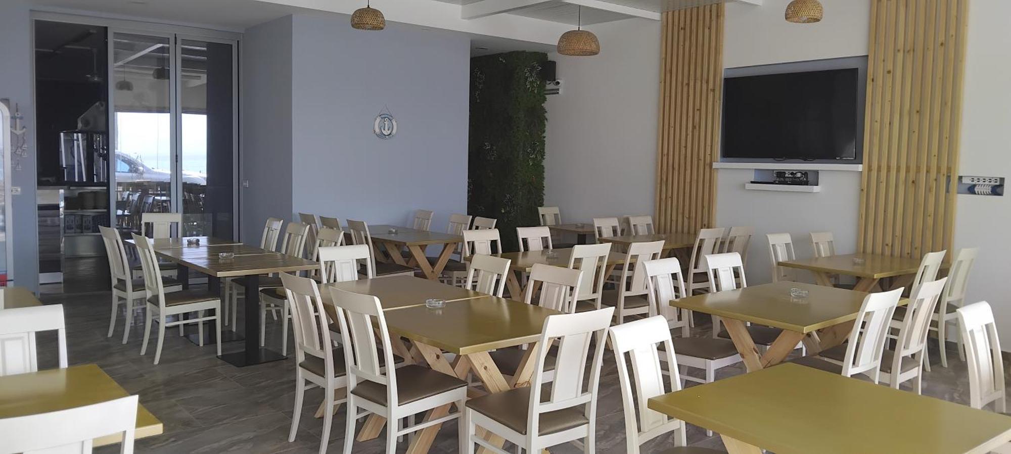 Anxhelos Hotel Himarë Extérieur photo
